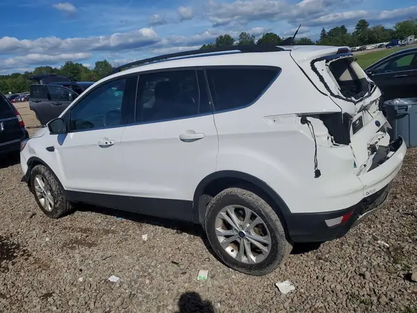 1FMCU9HD0KUB18733 — 2019 Ford Escape, фото 2 с аукциона Copart, Задняя часть