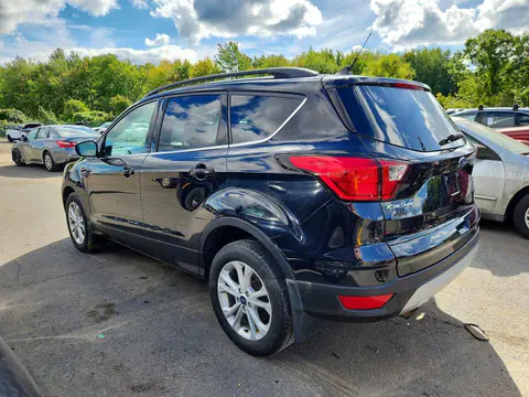 2019 Ford Escape VIN 1FMCU9HD3KUA57927 фото 2