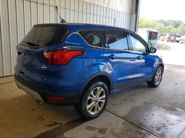 1FMCU0GD7KUA93441 — 2019 Ford Escape, фото 3 с аукциона Copart 30.09.2026, Естественный износ