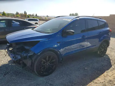 1FMCU0GD9KUA72008 — 2019 Ford Escape, Передняя часть (Front End), фото до ремонта