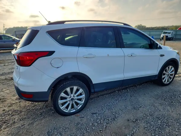 1FMCU9HD2KUC45788 — 2019 Ford Escape, фото 3 с аукциона Copart 05.10.2026, Мелкие вмятины и царапины