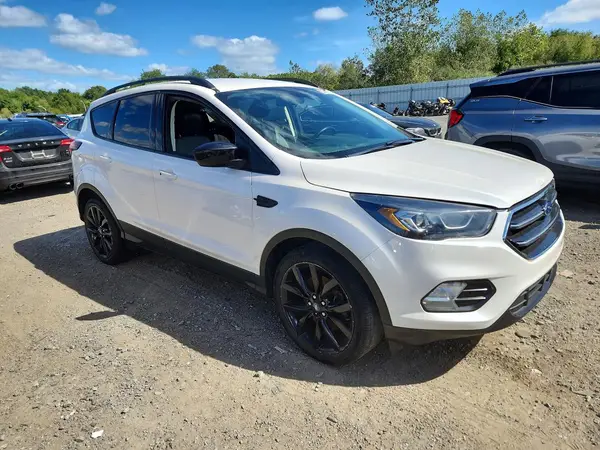 1FMCU9GD8KUB41159 — 2019 Ford Escape, фото 4 с аукциона Copart 14.10.2026, Мелкие вмятины и царапины