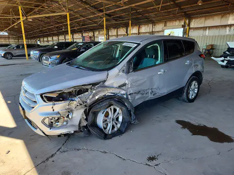 1FMCU0GD7KUC04943 — 2019 Ford Escape, Передняя часть (Front End), фото до ремонта