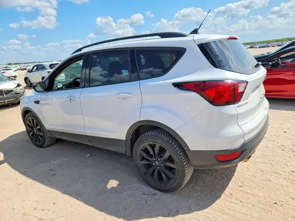1FMCU9GD5KUB07373 — 2019 Ford Escape, фото 2 с аукциона Copart, Град