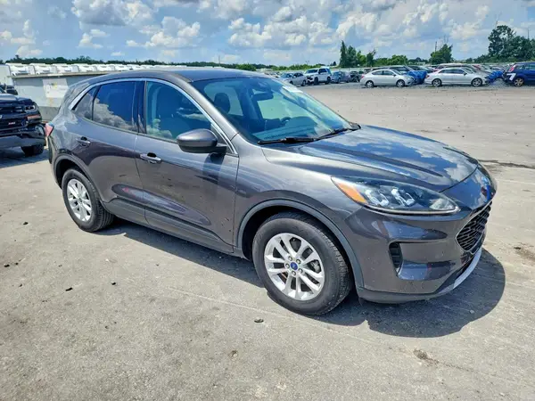 1FMCU0G62LUC34502 — 2020 Ford Escape, фото 4 с аукциона Copart 13.10.2026, Мелкие вмятины и царапины