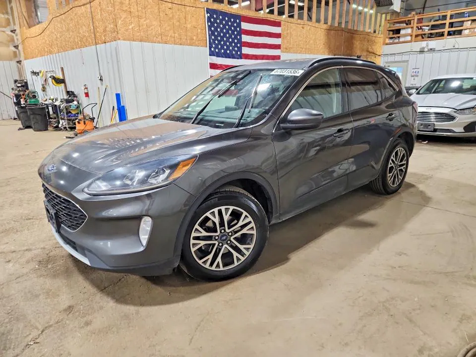 2020 Ford Escape VIN 1FMCU9H68LUB32396 фото 1