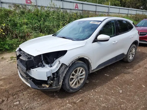 1FMCU9G68LUA10039 — 2020 Ford Escape, Передняя часть (Front End), фото до ремонта