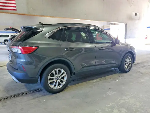 1FMCU0G66LUC53053 — 2020 Ford Escape, фото 3 с аукциона Copart, Боковая часть