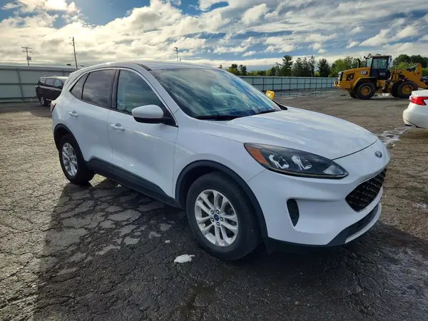 1FMCU9G62LUA85237 — 2020 Ford Escape, фото 4 с аукциона Copart 04.10.2026, Задняя часть