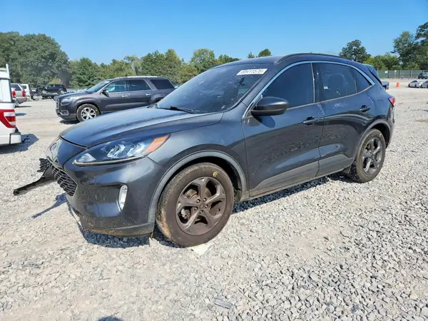1FMCU0H69LUA05975 — 2020 Ford Escape, Задняя часть (Rear End), фото до ремонта