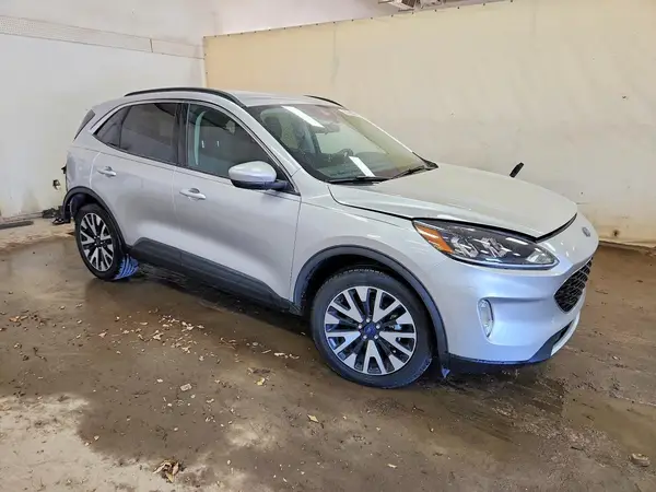 1FMCU9H98LUA30557 — 2020 Ford Escape, фото 4 с аукциона Copart, Ремонт не принят