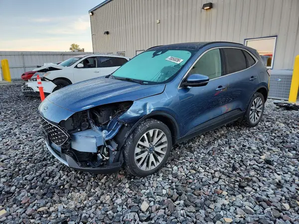 1FMCU9J90LUC17463 — 2020 Ford Escape, Передняя часть (Front End), фото до ремонта