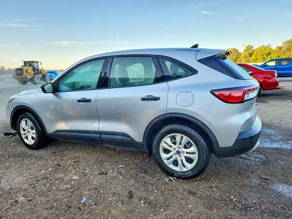 1FMCU0F65LUA32299 — 2020 Ford Escape, фото 2 с аукциона Copart, Передняя часть