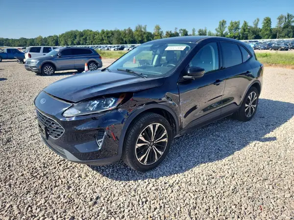 1FMCU9G62MUB30629 — 2021 Ford Escape, Передняя часть (Front End), фото до ремонта