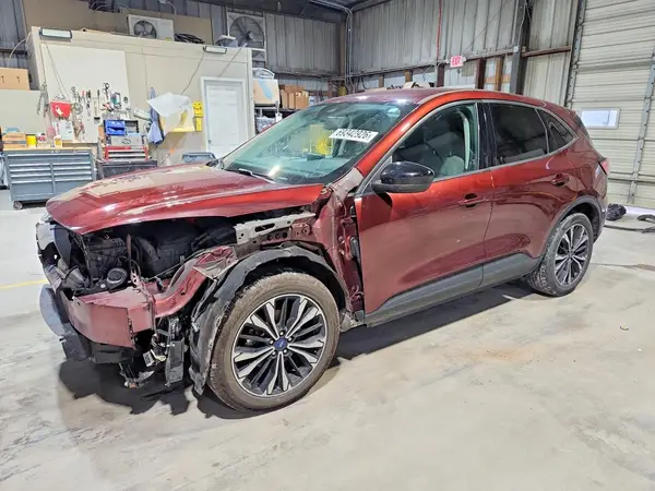1FMCU0G61MUA49021 — 2021 Ford Escape, Передняя часть (Front End), фото до ремонта