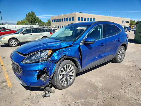 1FMCU0DZXNUA16339 — 2022 Ford Escape, Передняя часть (Front End), фото до ремонта