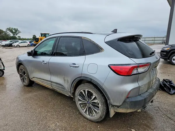 1FMCU9G61NUB87566 — 2022 Ford Escape, фото 2 с аукциона Copart, Боковая часть