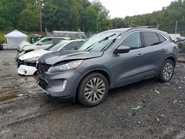 1FMCU9J97NUB37662 — 2022 Ford Escape, Передняя часть (Front End), фото до ремонта