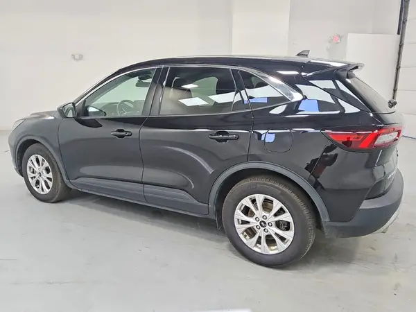 2023 FORD ESCAPE VIN 1FMCU0GN8PUA17792 фото 2