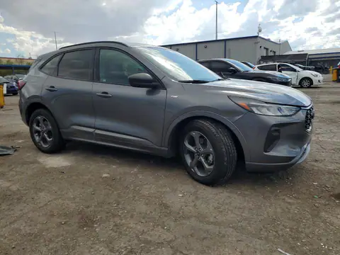 1FMCU0MN8RUA33935 — 2024 Ford Escape, фото 4 с аукциона Copart 29.09.2026, Передняя часть