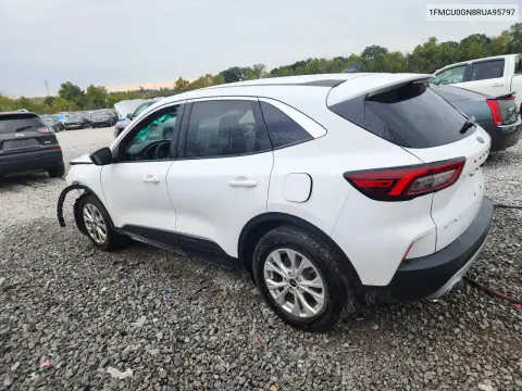 2024 Triumph Car Escape Active VIN 1FMCU0GN8RUA95797 фото 2