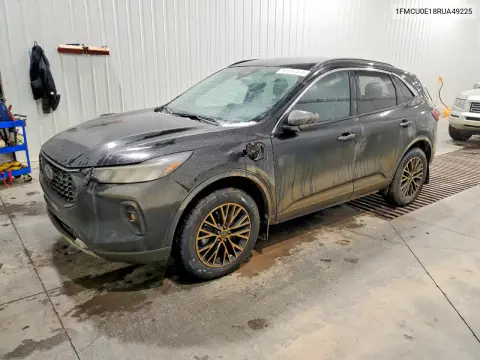 1FMCU0E18RUA49225 — 2024 Ford Escape, Задняя часть, фото до ремонта