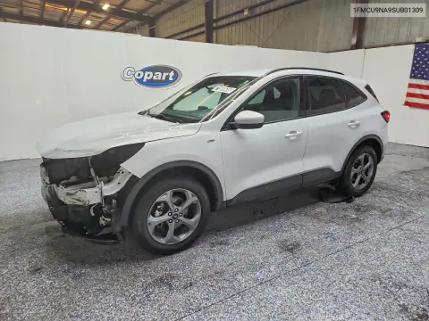 1FMCU9NA9SUB01309 — 2025 Ford Escape, Передняя часть, фото до ремонта