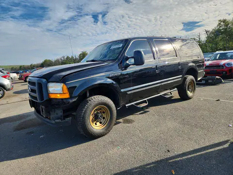 1FMNU41S1YEA14940 — 2000 Ford Excursion, Передняя часть (Front End), фото до ремонта