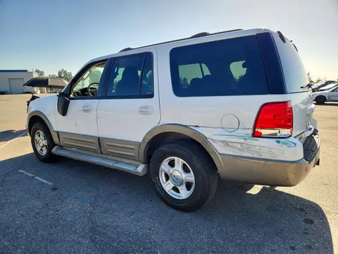 2004 Ford Expedition Eddie Bauer VIN 1FMRU17W74LB27257 фото 2