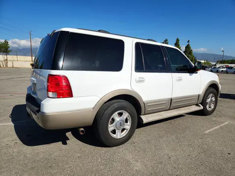 2004 Ford Expedition Eddie Bauer VIN 1FMRU17W74LB27257 фото 3