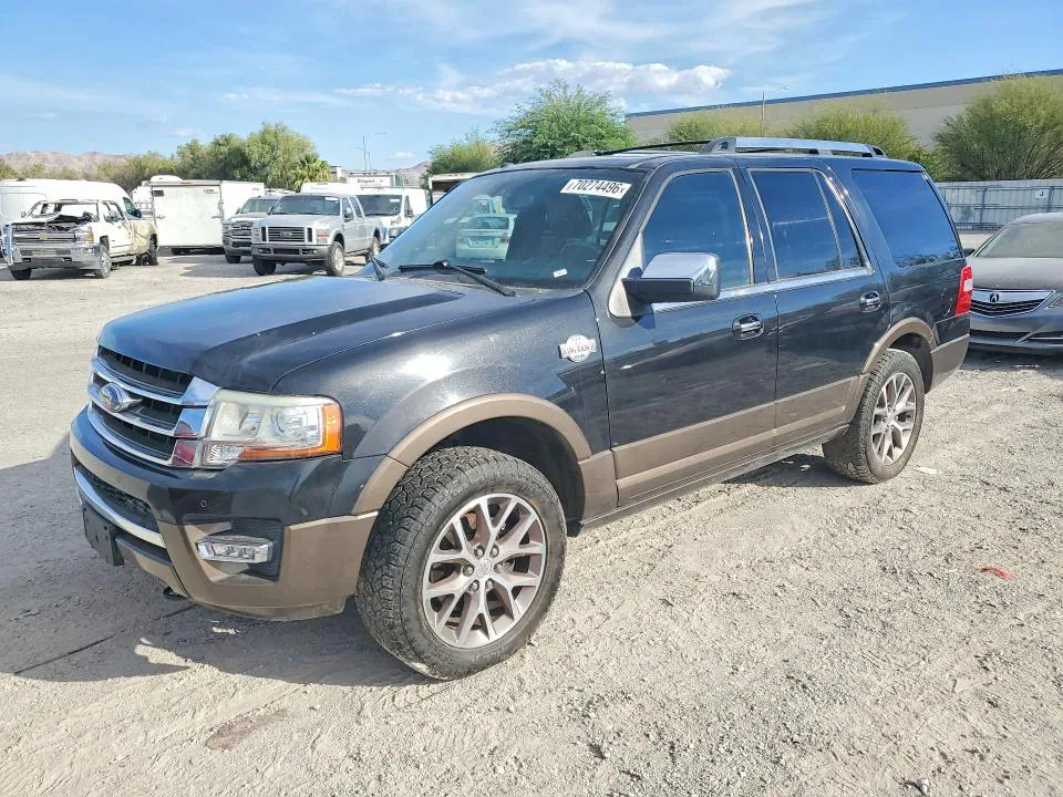 2015 Ford Expedition VIN 1FMJU1JT5FEF33590 фото 1