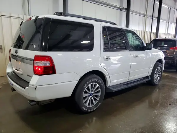 1FMJU1HTXHEA21283 — 2017 Ford Expedition, фото 3 с аукциона Copart 06.10.2026, Передняя часть