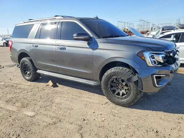 1FMJK1HT6JEA71500 — 2018 Ford Expedition, фото 4 с аукциона Copart, Передняя часть
