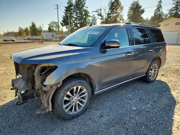 1FMJU2AT6JEA19133 — 2018 Ford Expedition, Передняя часть (Front End), фото до ремонта