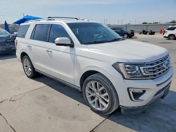 1FMJU1KTXJEA50295 — 2018 Ford Expedition, фото 4 с аукциона Copart, Боковая часть