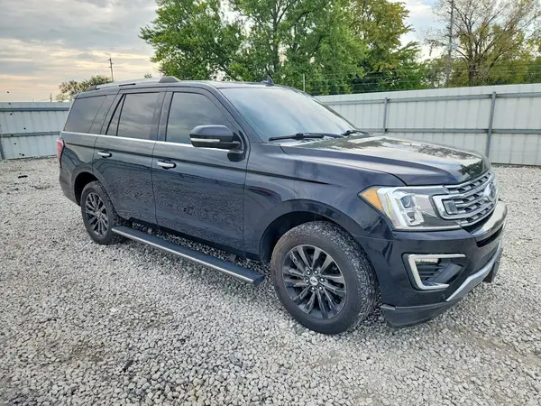 1FMJU2AT8KEA33665 — 2019 Ford Expedition, фото 4 с аукциона Copart 07.10.2026, Мелкие вмятины и царапины