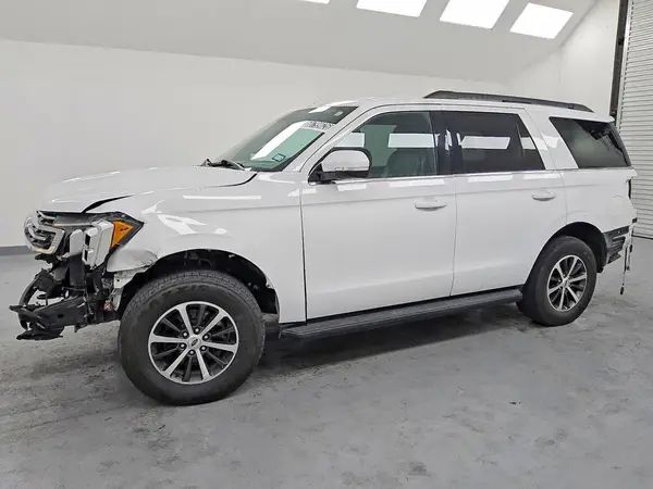1FMJU1JT5KEA37022 — 2019 Ford Expedition, Повреждения со всех сторон (All Over), фото до ремонта