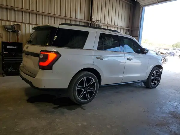 1FMJU1KT5KEA27119 — 2019 Ford Expedition, фото 3 с аукциона Copart 02.10.2026, Передняя часть