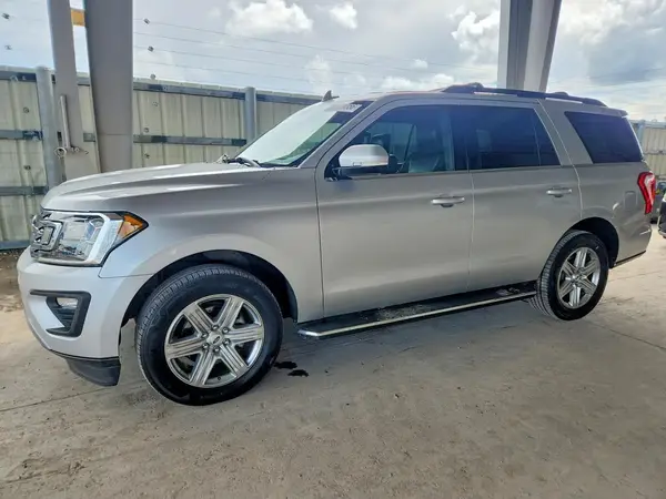 1FMJU1HTXKEA73360 — 2019 Ford Expedition, Мелкие вмятины и царапины (Minor Dent/Scratches), фото до ремонта