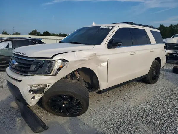 1FMJU2AT2KEA65995 — 2019 Ford Expedition, Передняя часть (Front End), фото до ремонта