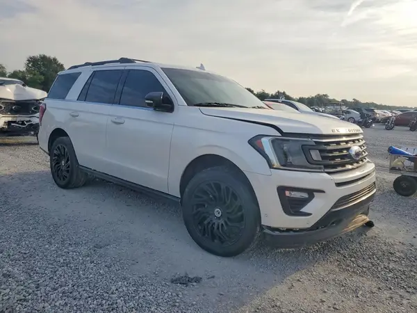 1FMJU2AT2KEA65995 — 2019 Ford Expedition, фото 4 с аукциона Copart, Передняя часть
