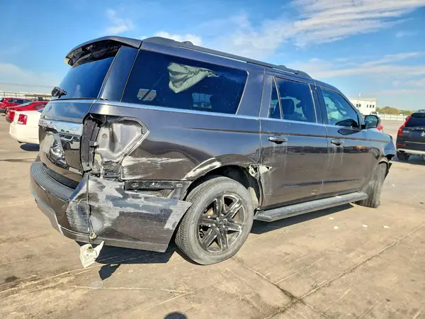 1FMJK1HT8MEA79845 — 2021 Ford Expedition, фото 3 с аукциона Copart, Передняя часть
