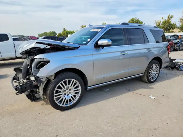 1FMJU1M80REA44011 — 2024 Ford Expedition, Передняя часть (Front End), фото до ремонта