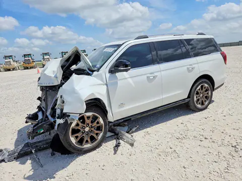 1FMJU1P8XSEA12765 — 2025 Ford Expedition, Передняя часть (Front End), фото до ремонта