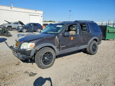 1FMEU73EX6UB03028 — 2006 Ford Explorer, Подтопление (Water/Flood), фото до ремонта