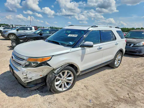 1FM5K7F83DGC80107 — 2013 Ford Explorer, Передняя часть (Front End), фото до ремонта