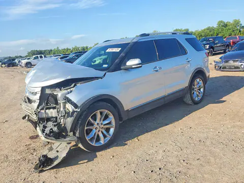 1FM5K7F86EGC35180 — 2014 Ford Explorer, Передняя часть (Front End), фото до ремонта