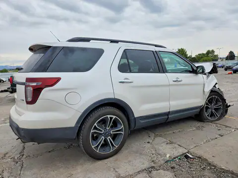 1FM5K8GT5EGB17520 — 2014 Ford Explorer, фото 3 с аукциона Copart 14.10.2026, Передняя часть