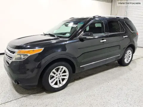 1FM5K7D87FGA24896 — 2015 Ford Explorer, Мелкие вмятины и царапины, фото до ремонта