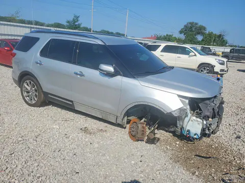 2016 Ford Explorer VIN 1FM5K8F80GGA95717 фото 4